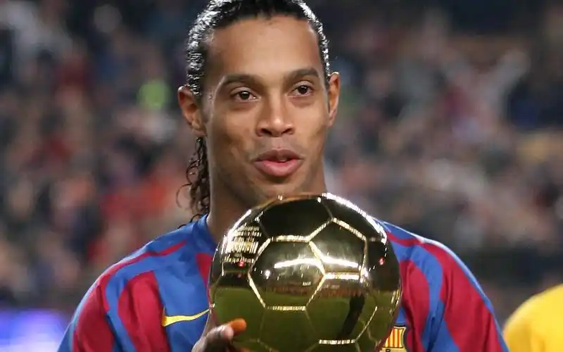 满历史和足 满历史和足